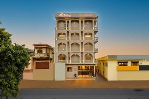 Sterling Rampath Ayodhya