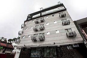 Circuit Hostel Makati
