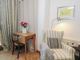 Diamond Lodge