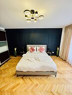 Metropole Apartments Signature Suite
