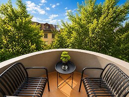Metropole Apartments Signature Suite