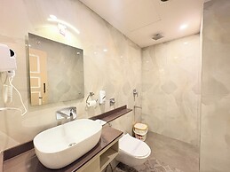 ROYAL GRAND HERITAGE PURI