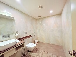ROYAL GRAND HERITAGE PURI