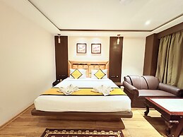 ROYAL GRAND HERITAGE PURI
