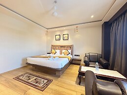 ROYAL GRAND HERITAGE PURI