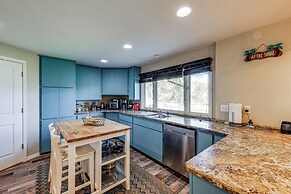 Hot Tub, Views & Private Dock: Polson Haven!