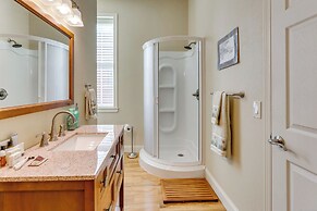Explore Historic Dtwn! Walkable Loft in Murphy