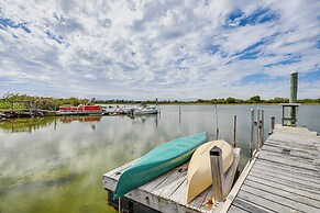 Dock + Water Access: Charlestown Beach Escape!