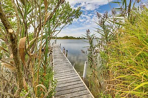 Dock + Water Access: Charlestown Beach Escape!