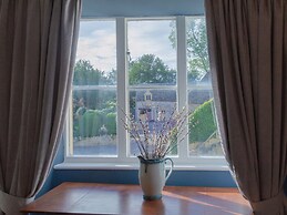 Badminton Farm Cottage