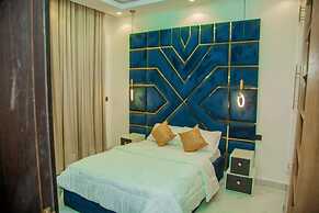 Aviv Luxury Homes