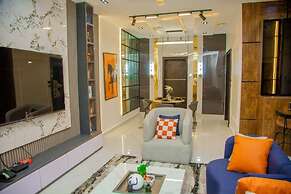 Aviv Luxury Homes