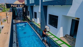 Aviv Luxury Homes
