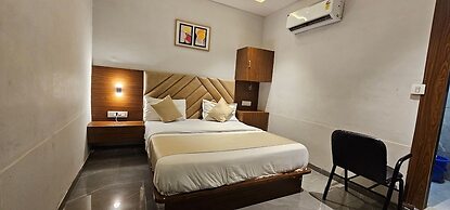 Hotel Royal Look