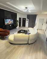 Afgo Luxe Apartment