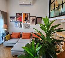 Sleep Walker Poshtel