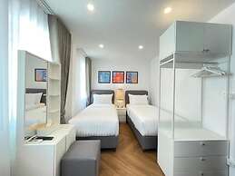 Sleep Walker Poshtel
