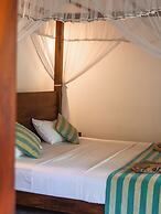 Jungle Paradise Hotel