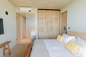 CasaChica Hotel