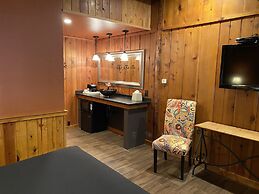 Timberline Lodge - Arnold - Bear Valley