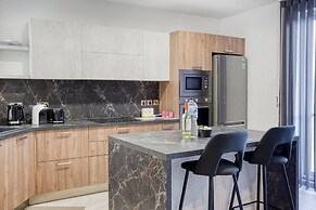 Xag ra Escape Penthouse With Views Pool Access