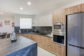 Xag ra Escape Penthouse With Views Pool Access