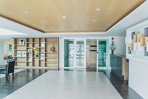 Studio in Ozone Condo in Kata A702
