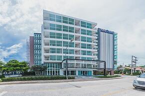 Studio in Ozone Condo in Kata A702