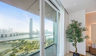 Creekside Haven 2BR Marsa Plaza DFC