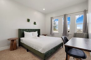 3BR Flat Near Chase Ctr & Downtown SF