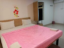 Murlee Pure Veg Resort