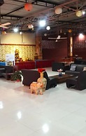 Murlee Pure Veg Resort