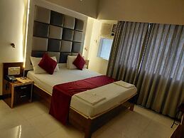 HOTEL WOODLAND