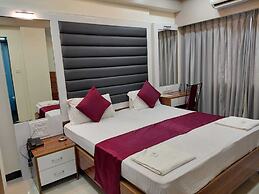 HOTEL WOODLAND