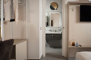 BOMA Prime Rooms