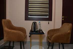 Hotel Anmol Inn
