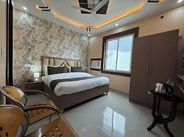 Hotel Anmol Inn
