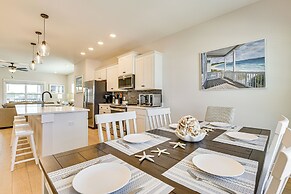 Easy Beach Access: New PCB Retreat w/ Resort Pool!