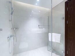 Lumiere Apartment Swanbay