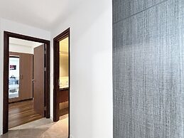Lumiere Apartment Swanbay