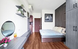 Lumiere Apartment Swanbay