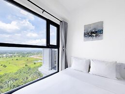 Lumiere Apartment Swanbay