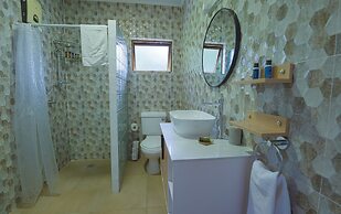 Otantik Residence