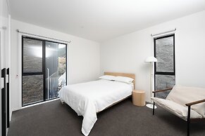 The Alpine Lakeview Luxe Retreat