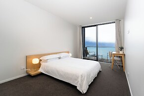 The Alpine Lakeview Luxe Retreat