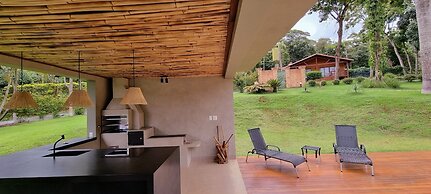 Estilo e Charme em Macacos