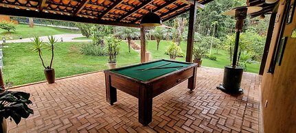 Estilo e Charme em Macacos