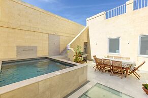 Authentic Charming Farmhouse With Pool in Gozo