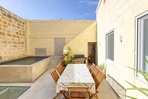 Authentic Charming Farmhouse With Pool in Gozo
