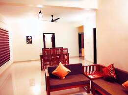 Centur Apartments